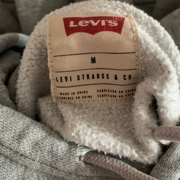 Levis hoodie - Picture 2 of 3